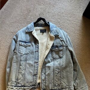 Banana Republic Jean jacket.  Sherpa lining. Never worn